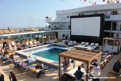 Open-Air-Kino auf einem Kreuzfahrtschiff