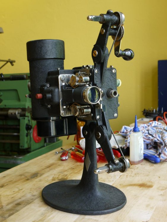 Filmo, Modell 57.JPG