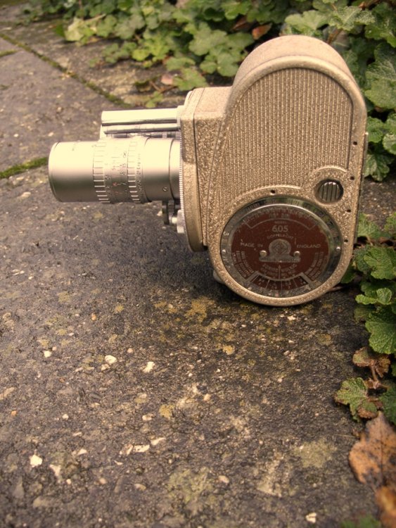 Bell & Howell Model 605 T-3.JPG