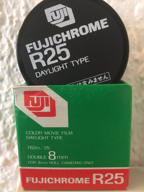 Fujichrome R25.jpg