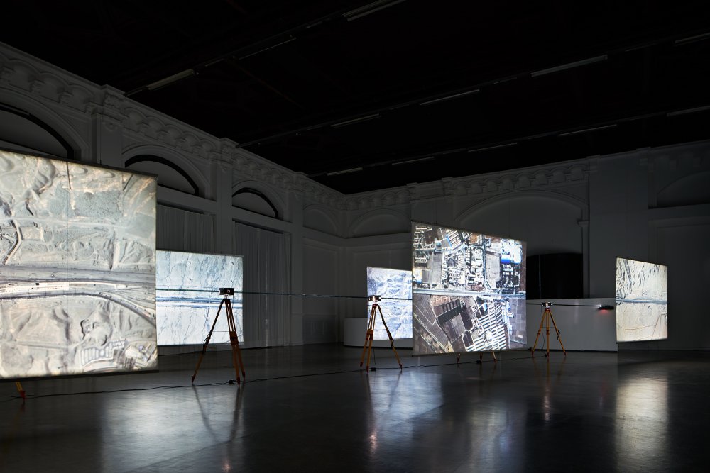 Break of Gauge - Exhibition view 04.jpg