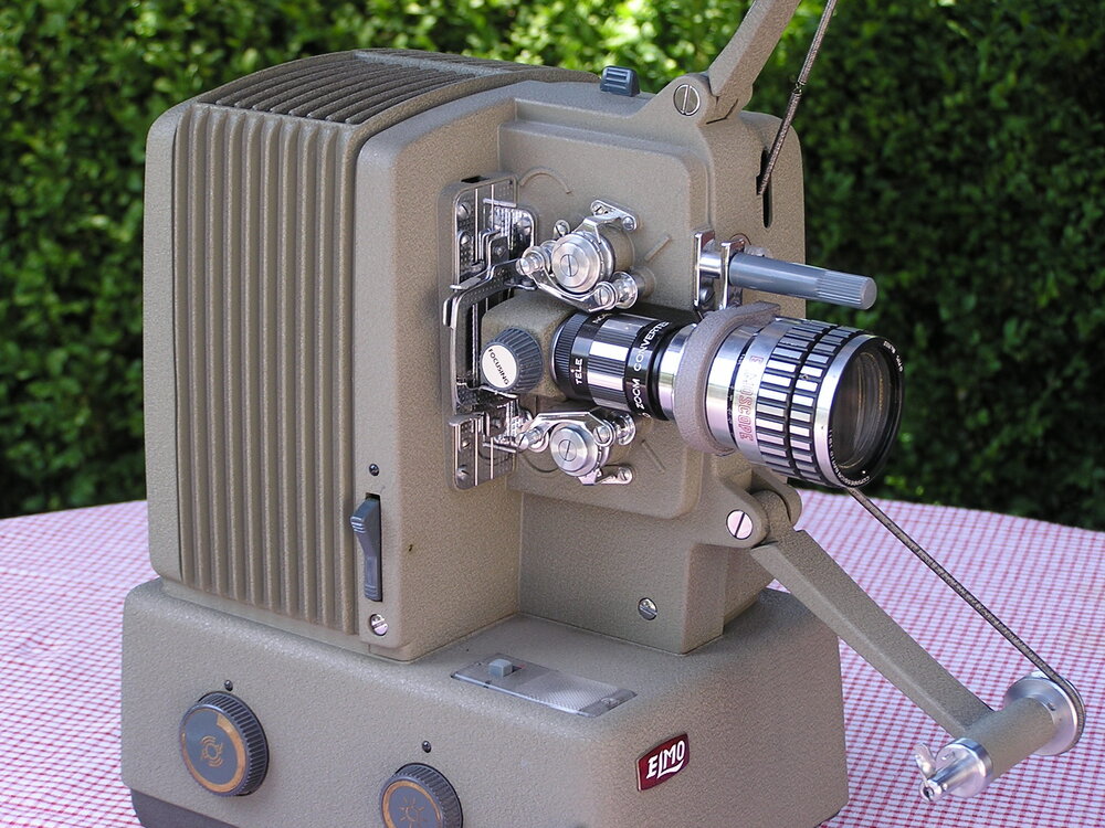 ELMO Projektor E-80 mit ELMOSCOPE.JPG